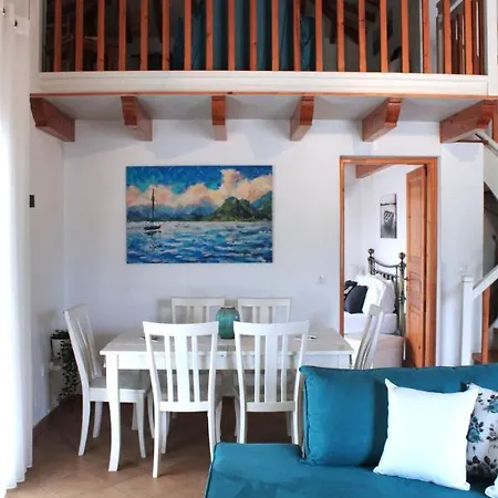 Villa Tenedos