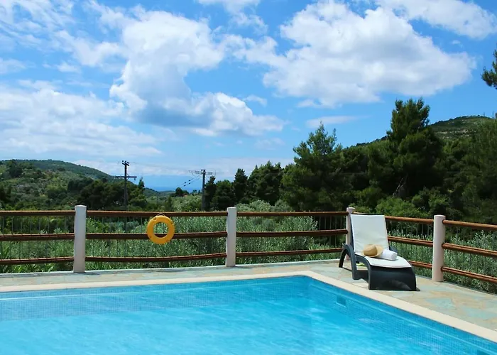 Tenedos * Skopelos Town